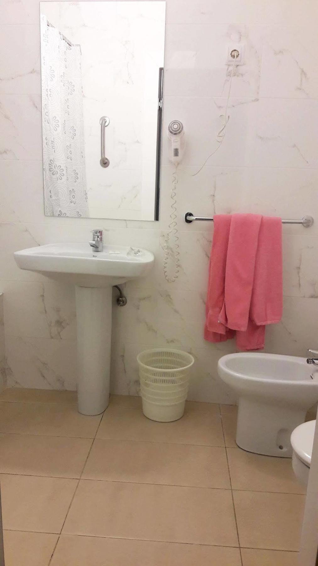 Dato 2 Hotel Vitoria-Gasteiz