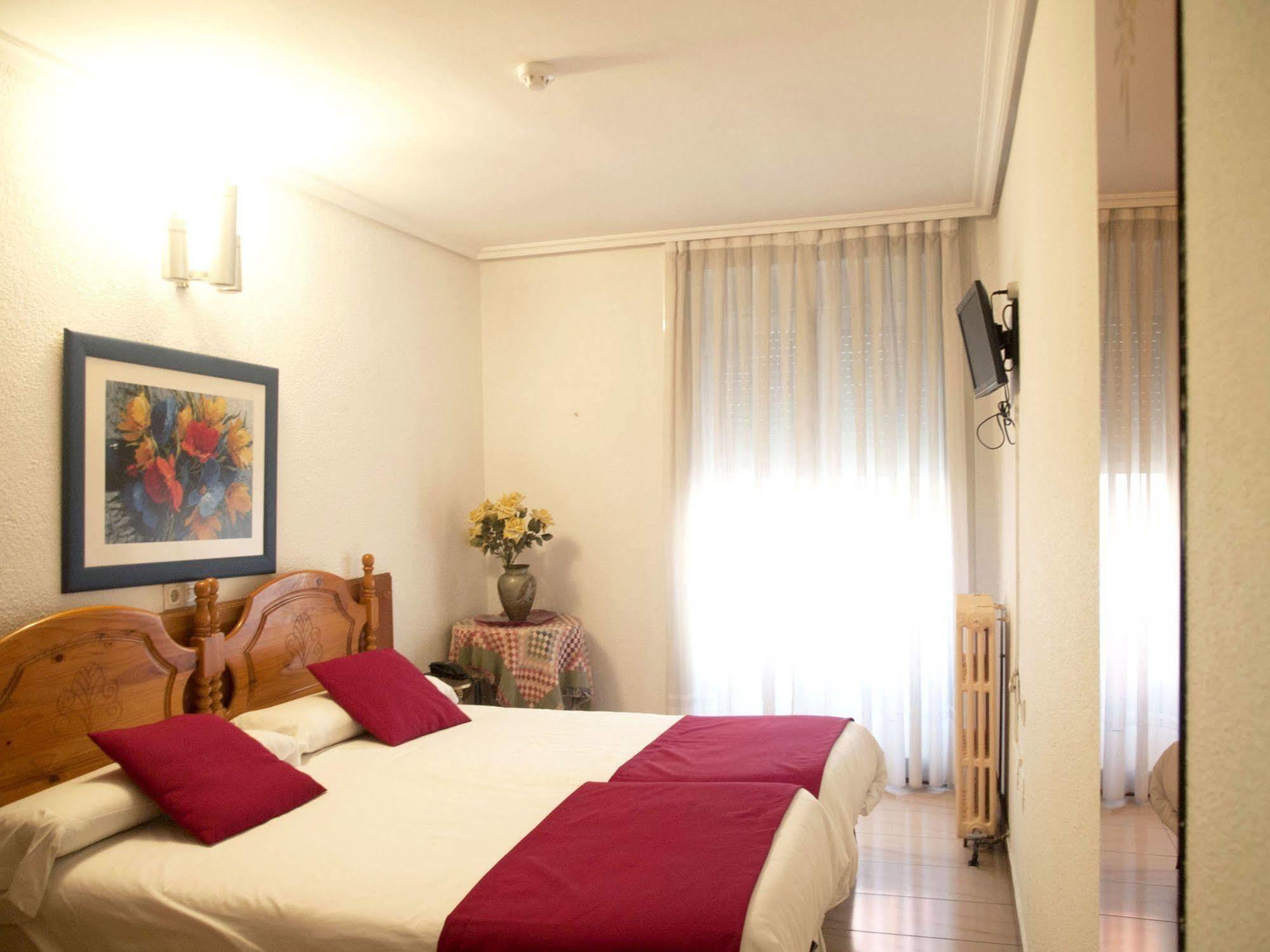 Hotel Dato 2 Vitoria-Gasteiz