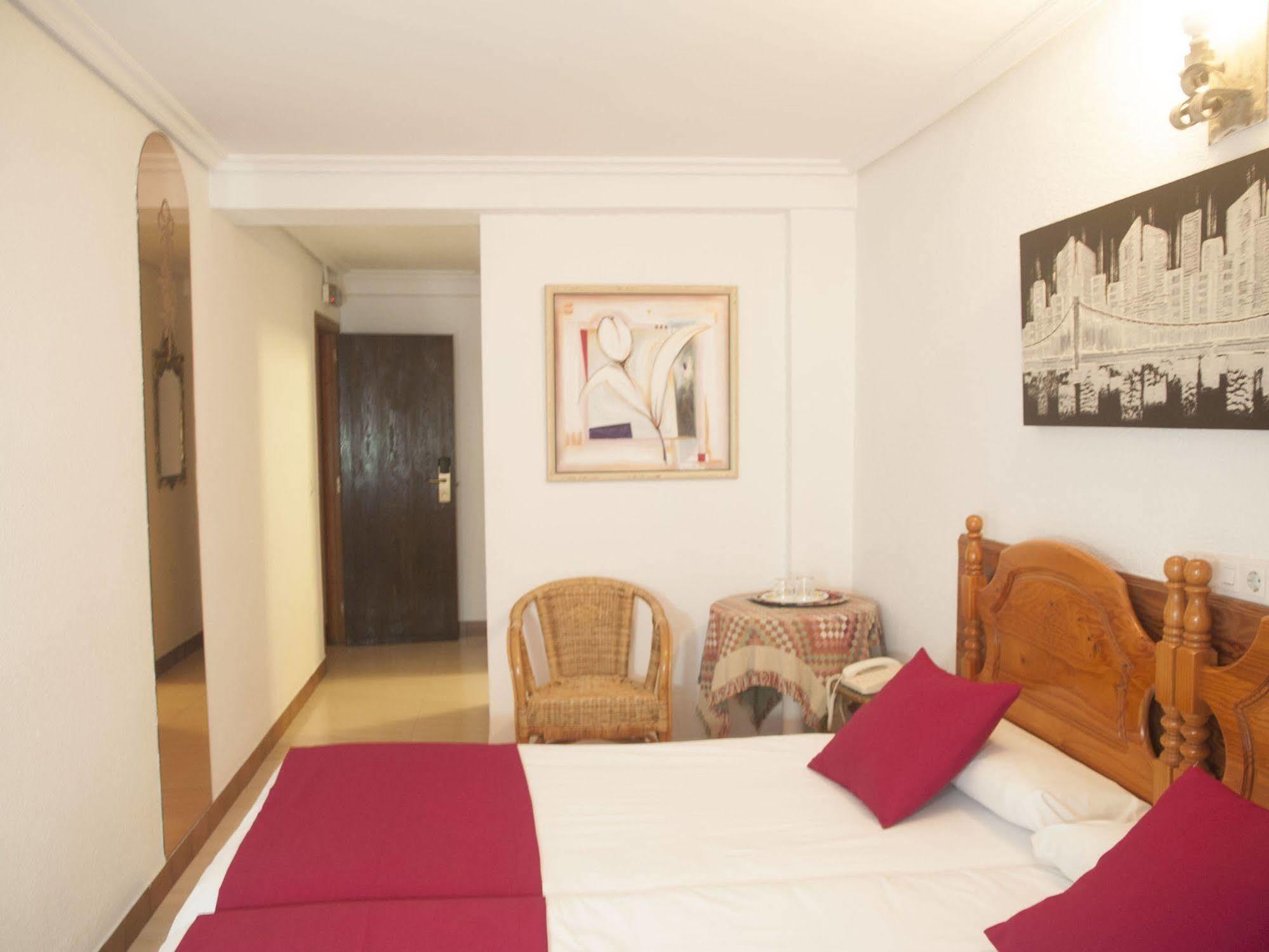 Dato 2 Hotel 2*