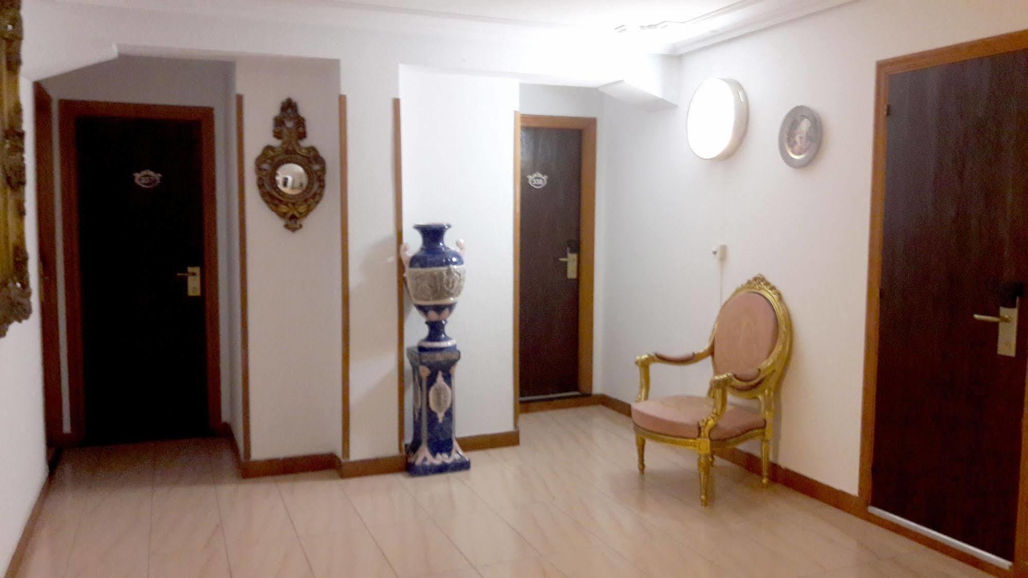 Dato 2 Hotel Vitoria-Gasteiz